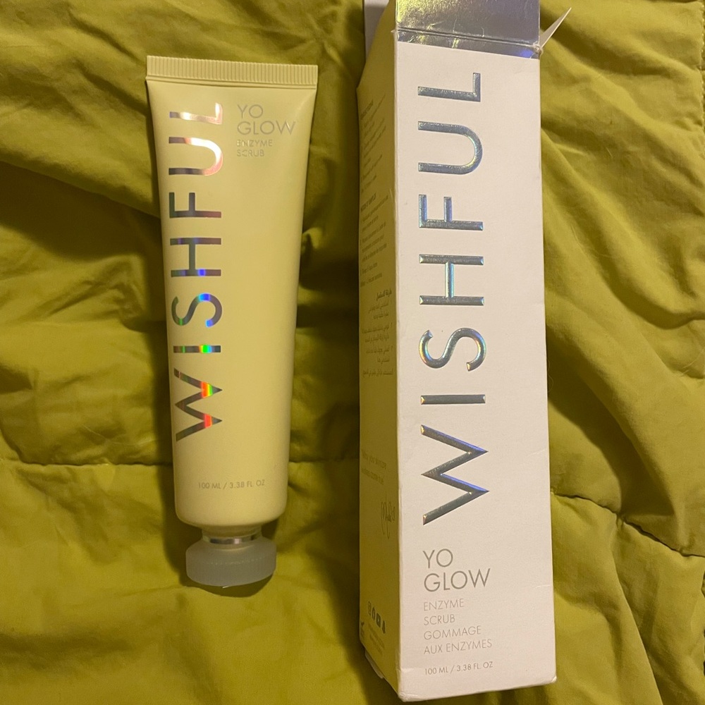 Wishful Yo Glow Enzyme Scrub